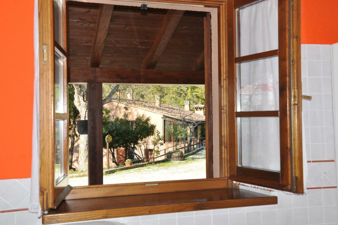 Agriturismo Gioie Di Campagna Fabriano Exterior foto